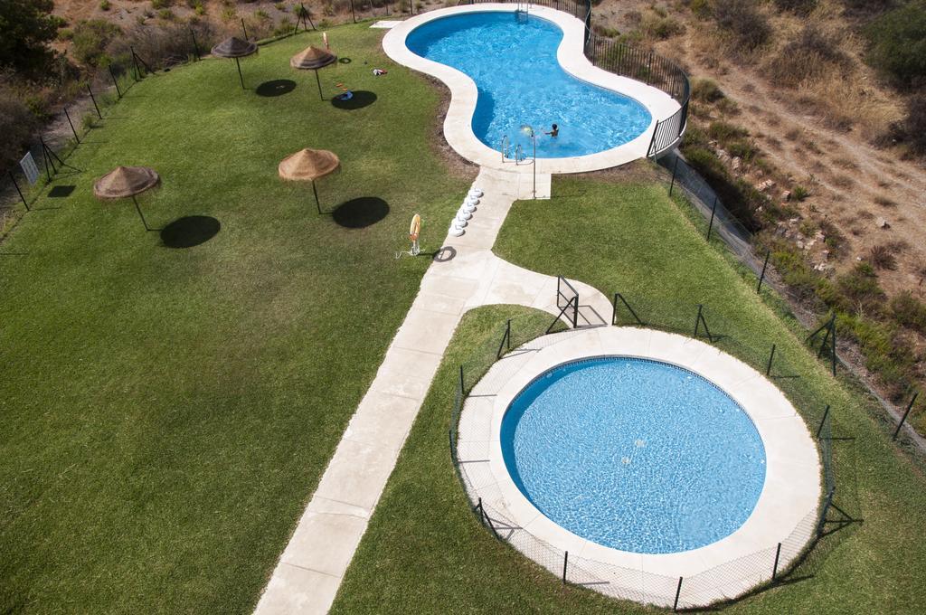 Carvajal Luxury Apartments - Free Parking Fuengirola Exterior foto